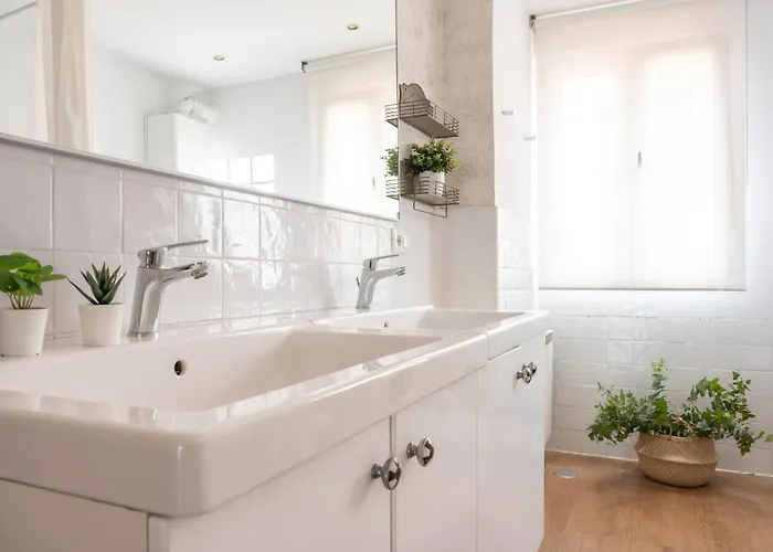 B19-encantador Y Centrico En *